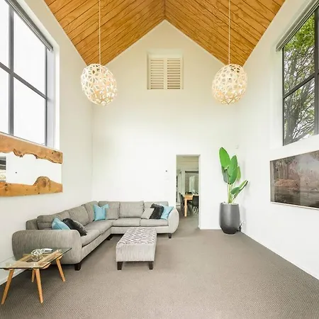 Inner City House - Great Location!
